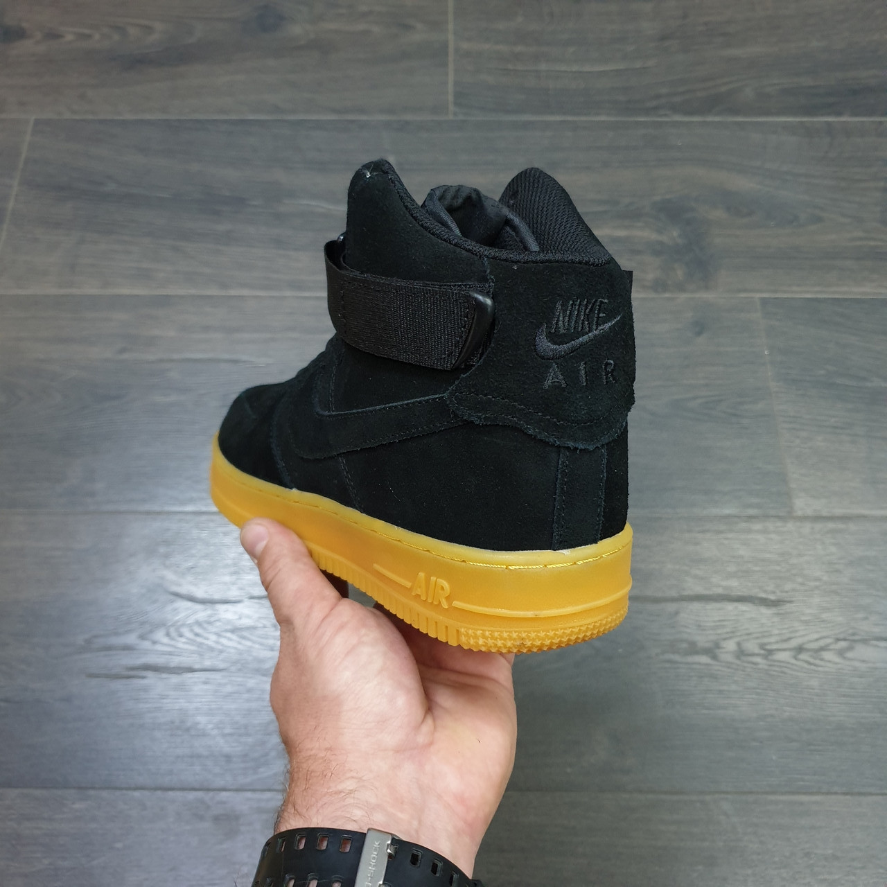 Кроссовки Nike Air Force 1 High Black Suede Gum - фото 4 - id-p164319923