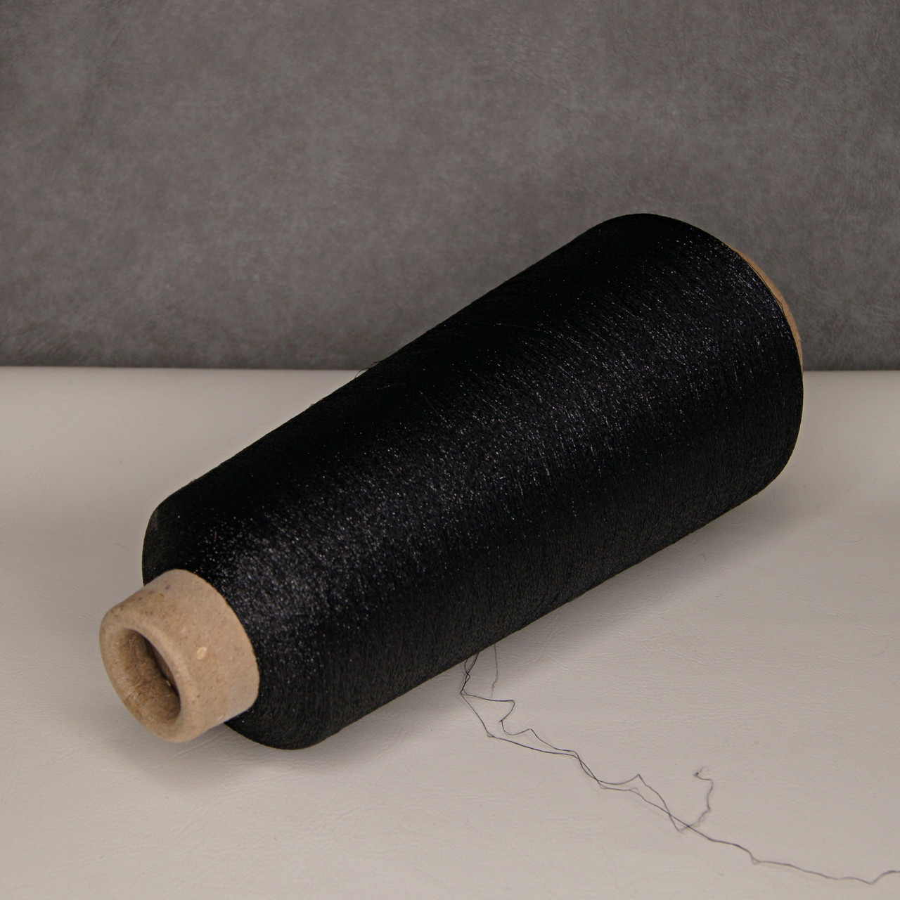 Люрекс: люрекс на полиамиде, Kyototex, черный, 7000 м/100 гр.