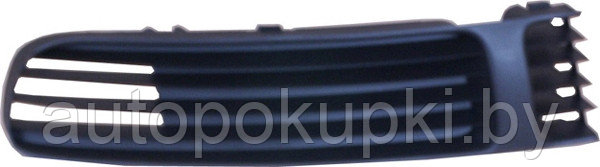 РЕШЕТКА В БАМПЕР (ПРАВАЯ) VW PASSAT (B5) 1996-2000, короткая, PVW99017GR