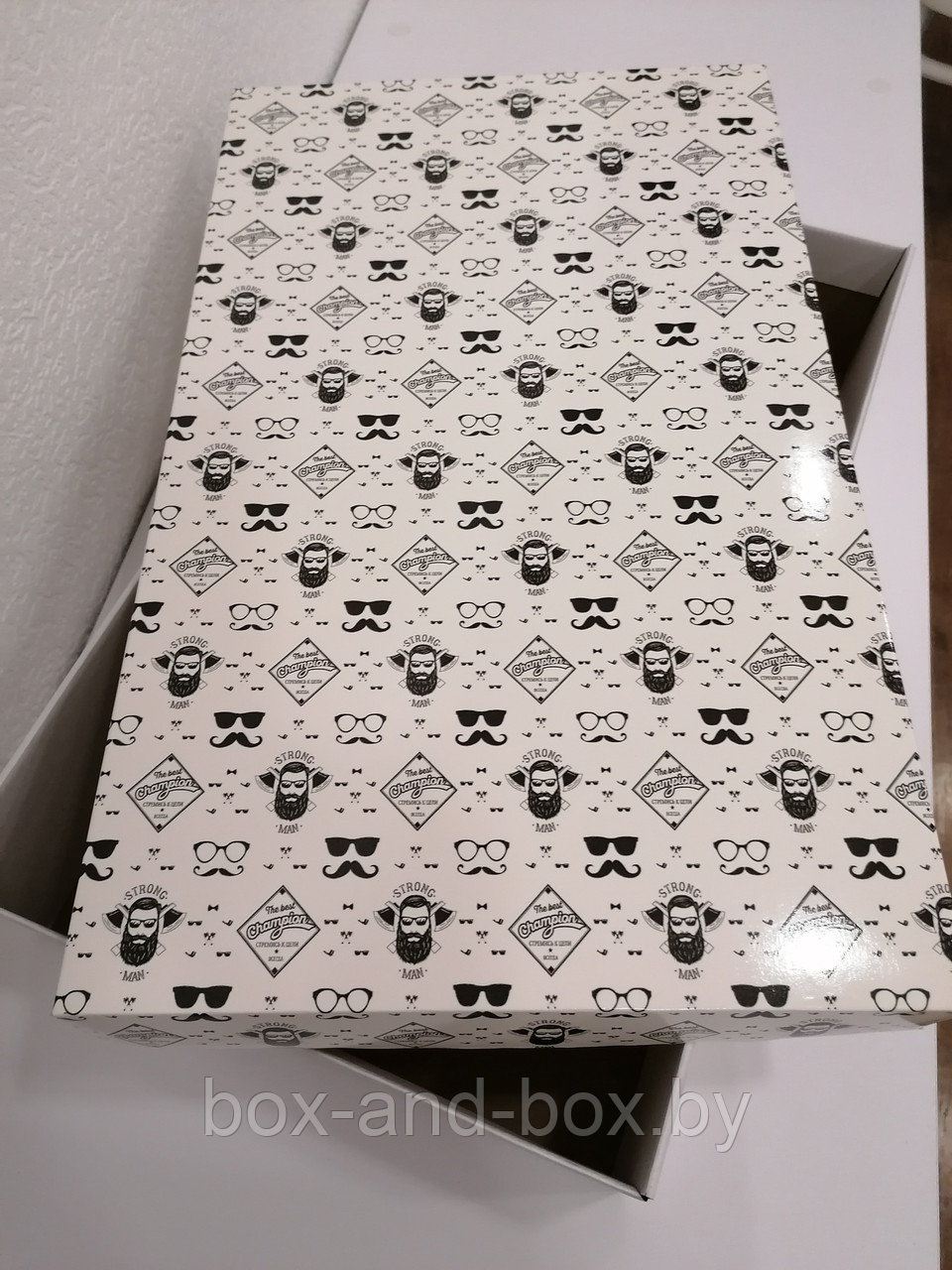 Коробка подарочная белая (ассортимент размеров) 50"30"10 - фото 3 - id-p165400617