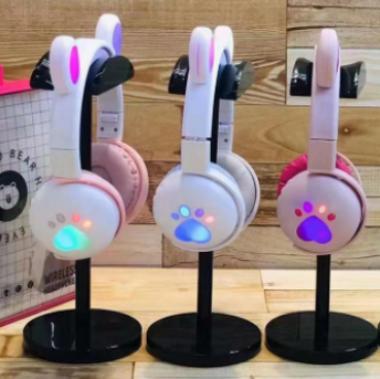 Детские беспроводные наушники с ушками Мишки и LED подсветкой