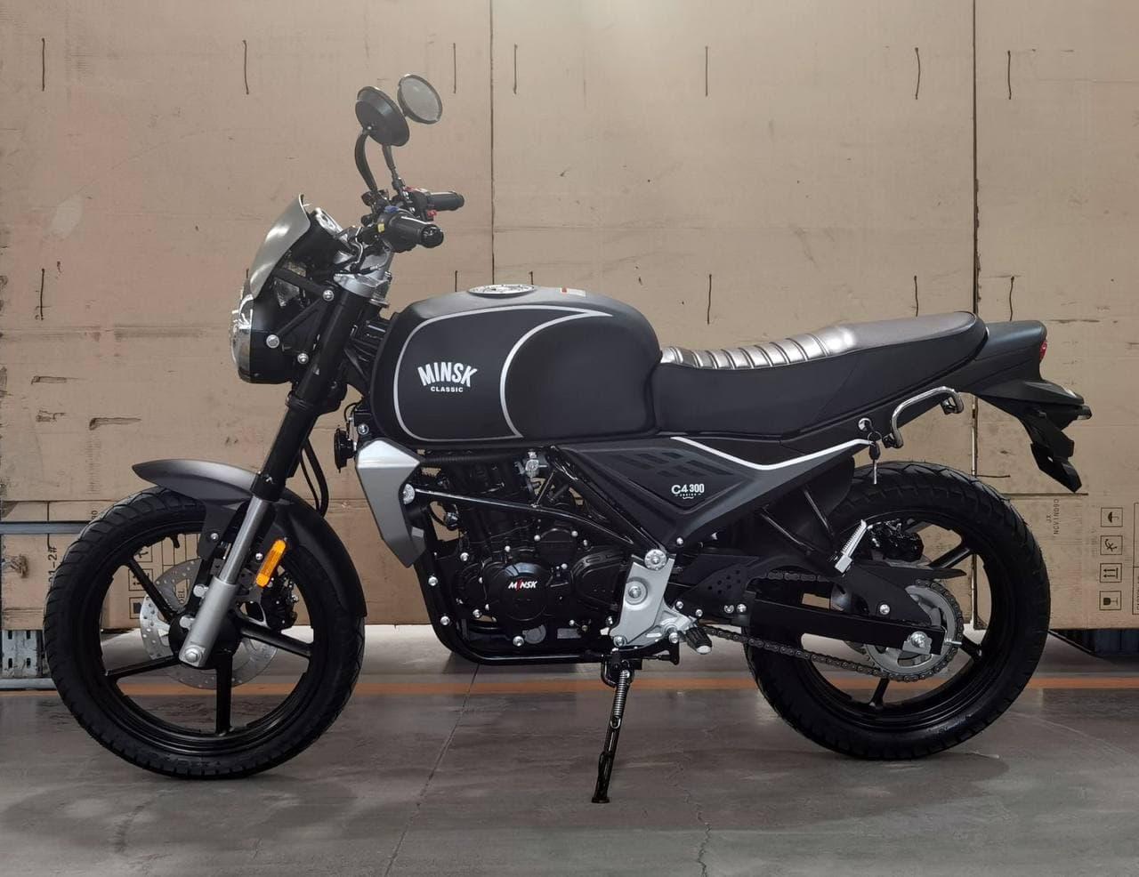 Мотоцикл Minsk C4 300 черный