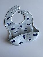 Нагрудник силиконовый WHALE