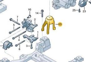 Подушка двигателя задняя VW T5