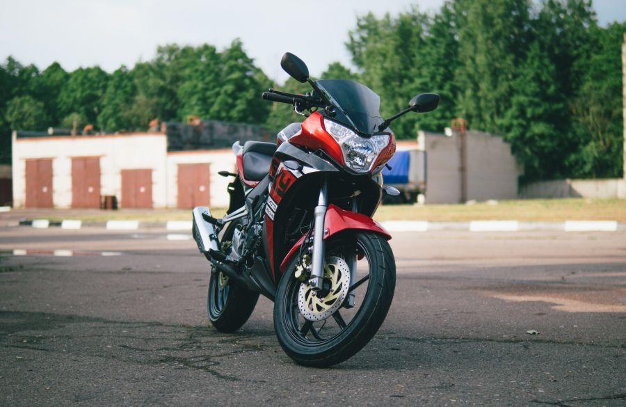 РњРѕС‚РѕС†РёРєР» Racer SKYWAY rc300cs