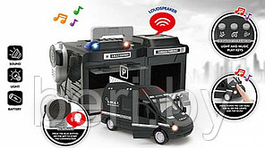 CLM-558 Игровой набор "Полицейский гараж. Спецназ" Chengmei Toys (машинка, рация, свет, звук), паркинг