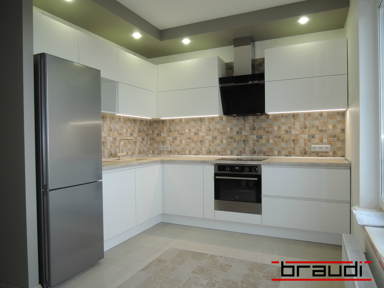 Кухня по индивидуальному проекту