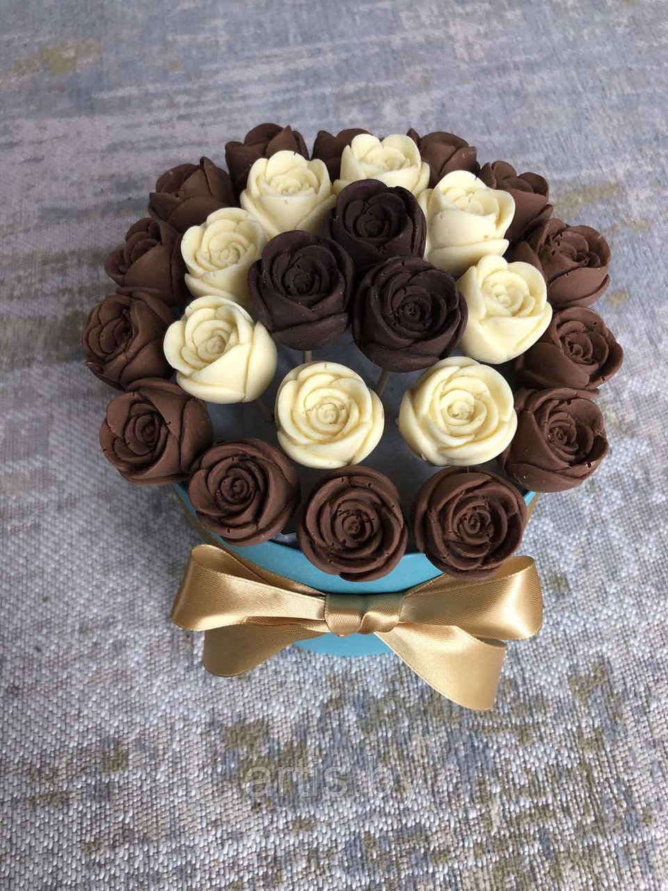 Шоколадная коробка из 25 роз (ручная работа). Бельгийский шоколад. - фото 6 - id-p165986737
