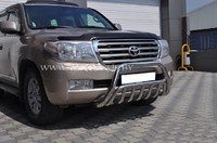 Кенгурятник с решеткой для Toyota Land Cruiser 200 2008-