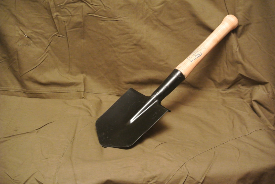 Саперная лопата "три елки" ЛС 298 (современная, цвет черный). - фото 4 - id-p166208322