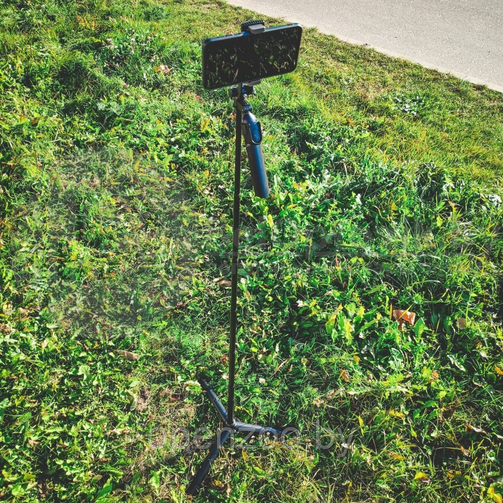 Жесткий устойчивый селфи штатив монопод Portable Tripod Stand A61, Bluetooth (150-32 см) - фото 4 - id-p166308862