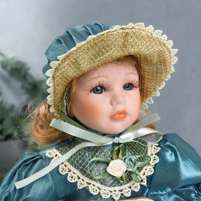 Кукла коллекционная керамика "Танечка в платье цвета морской волны и чепчике" 30 см - фото 5 - id-p166715680