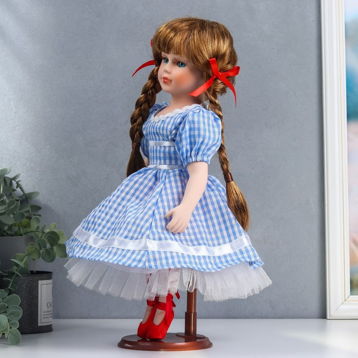 Кукла коллекционная керамика "Мила в синем платье в мелкую клетку" 40 см - фото 3 - id-p166715695