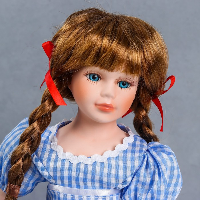 Кукла коллекционная керамика "Мила в синем платье в мелкую клетку" 40 см - фото 5 - id-p166715695