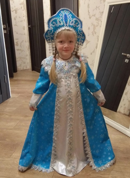 Детский карнавальный костюм Снегурочка Сударушка 3016 к-20 Пуговка - фото 9 - id-p166777085