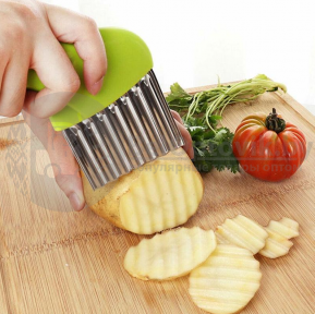 Фигурный кухонный нож Wave Knife для волнистой нарезки  Зеленый