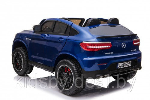 Детский электромобиль RiverToys Mercedes-Benz GLC63 S 4WD H111HH (синий глянец) Лицензия Полноприводной - фото 4 - id-p167077476