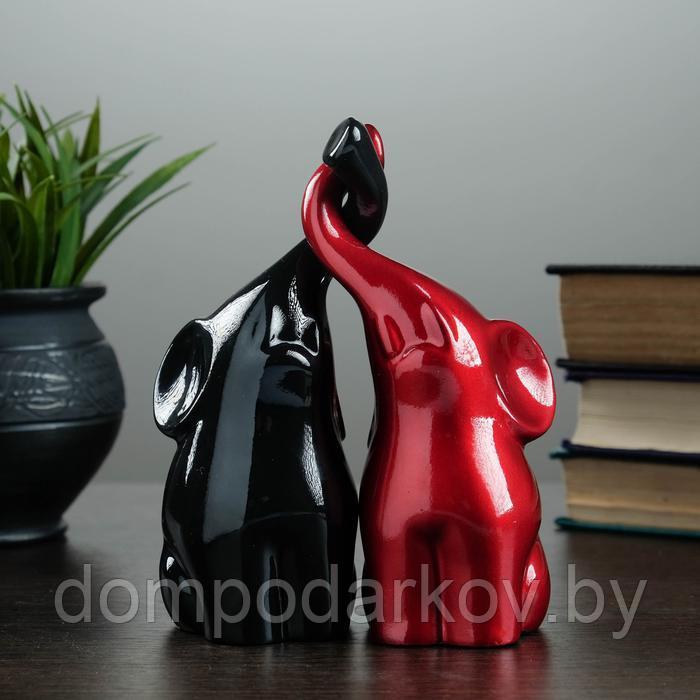 Фигура "Пара слонов" черный + бордовый глянец 7х12х16см - фото 1 - id-p167255013
