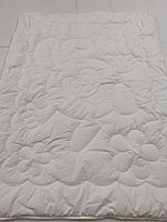 Одеяло детское стеганое 110x145 (дизайн- "Крош"), для мальчиков, картинка выстрочена на всей поверхности.