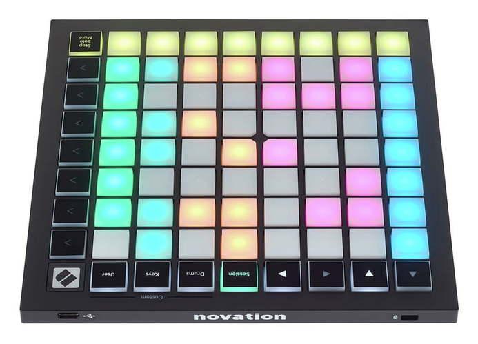 Novation Launchpad Mini MK3 - фото 1 - id-p167548774