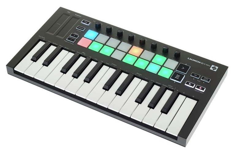 Novation Launchkey Mini MK3 - фото 3 - id-p167549492