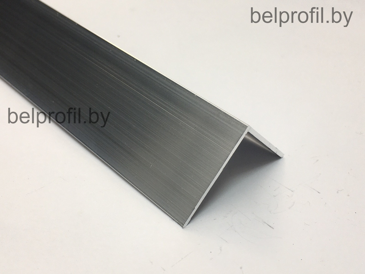Алюминиевый уголок 30х30х1,5 (2,0 м), фото 1