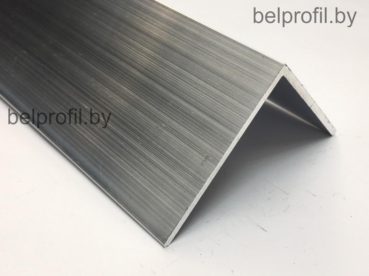 Алюминиевый уголок 50х50х2,0 (2,0 м), фото 1