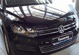 Дефлектор капота EGR VW Touareg с 2010. РАСПРОДАЖА, фото 2