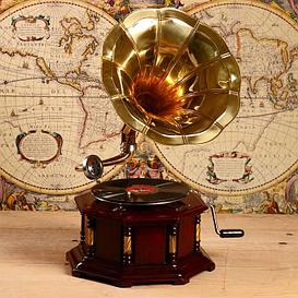 Граммофон труба латунь "Лучиано" (пластинка в комплекте) 37х37х69 см