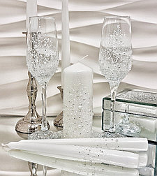 Комплект свадебных бокалов и свечей "Нежность" белый