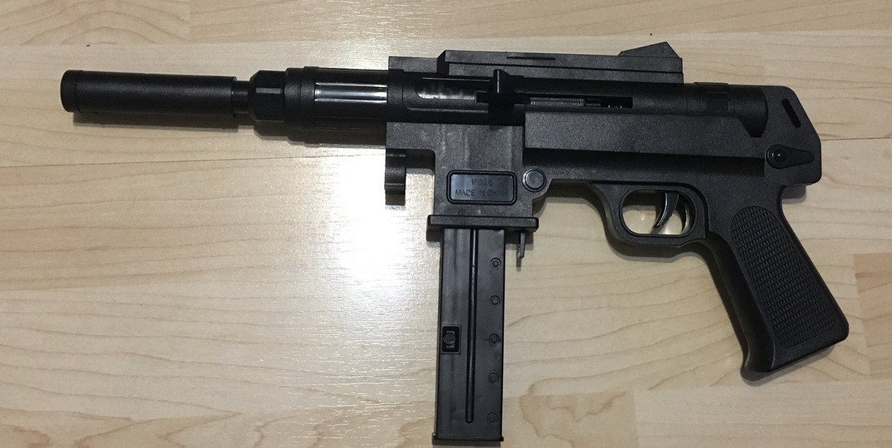 Детский пневматический пистолет-пулемет Узи P626 - фото 2 - id-p167914404