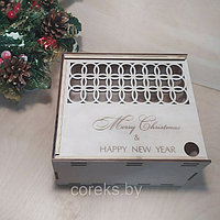 Новогодняя подарочная коробка (размер 20*17*13 см) №7