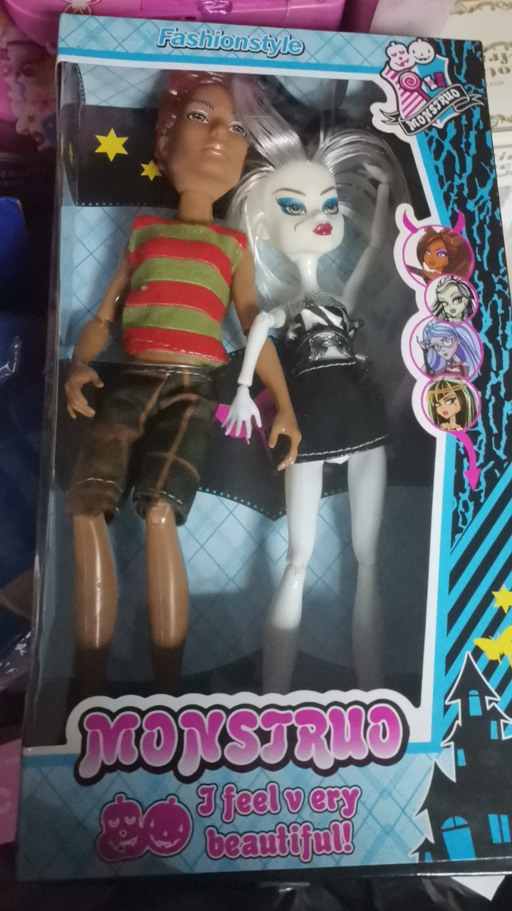 Куклы монстры хай мальчик и двочка на шарнирах с аксессуарами JF488 - фото 1 - id-p10510565
