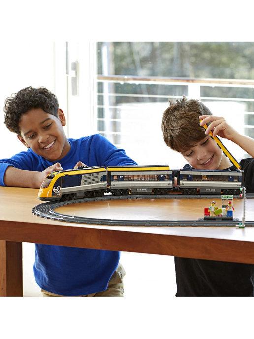 Конструктор Lego City 60197 Пассажирский поезд - фото 4 - id-p168066305