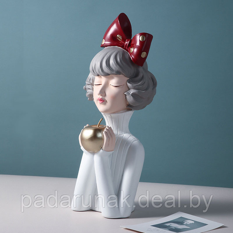 Девушка с яблоком, статуэтка - фото 1 - id-p168267367