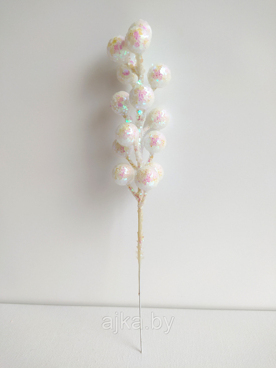 Ветка с искусственными ягодами 25 см, белая - фото 2 - id-p168294482