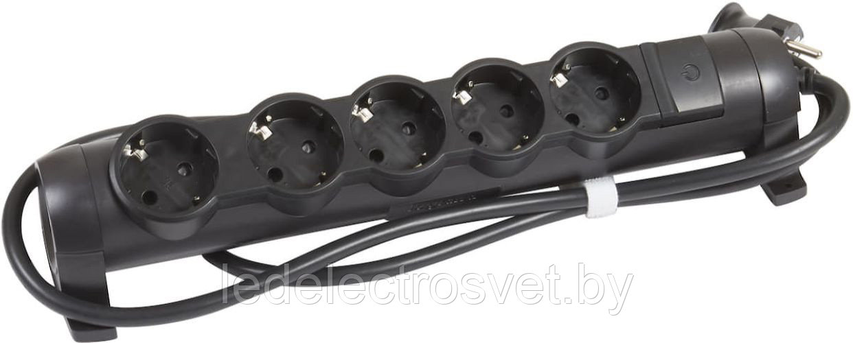 Удлинитель Комфорт 5X2P+E нем.стд. со шторками, 1.5m., черный