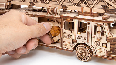 Пожарная Машина. Деревянный пазл 3D - конструктор EWA, фото 3