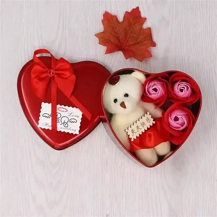 Набор мыльных роз в металлической коробке сердце с мишкой, 3 шт (красный), фото 2