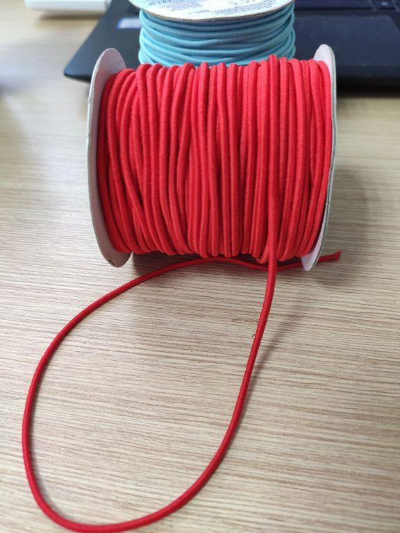 Эластичный шнур , диаметр 2 мм , красный