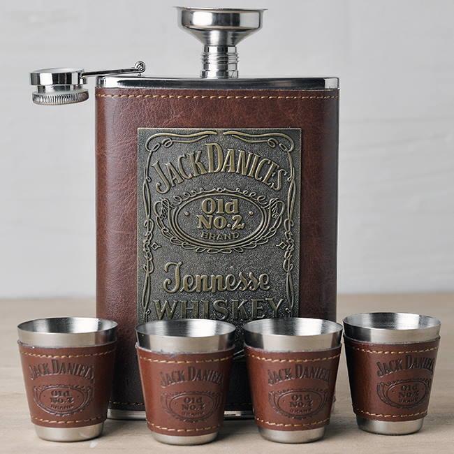 Набор с фляжкой и стопками Jack Daniels с табличкой - фото 2 - id-p167486647