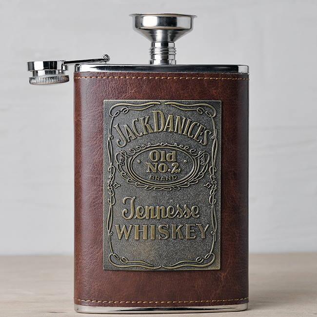 Набор с фляжкой и стопками Jack Daniels с табличкой - фото 6 - id-p167486647