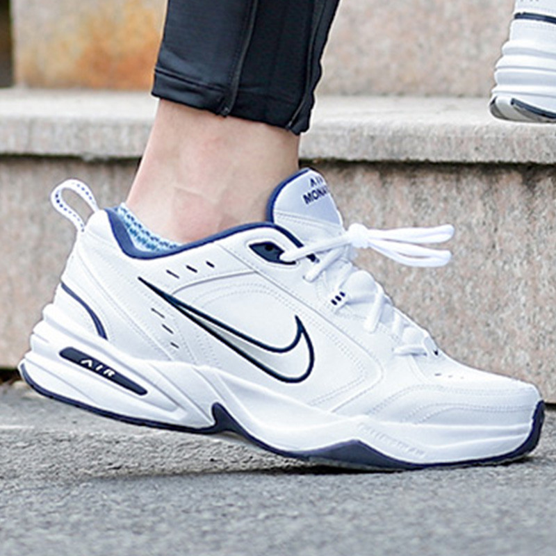 Кроссовки белые Nike Air Monarch