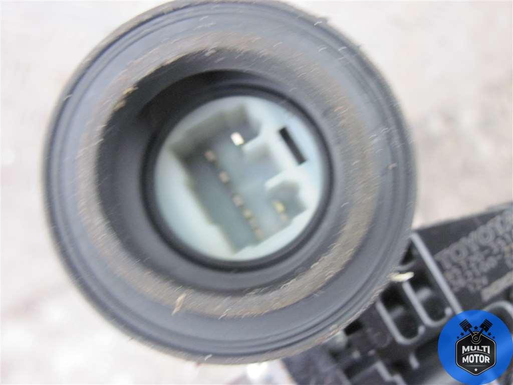 Стеклоподъемник электрический задний правый TOYOTA RAV 4 III (2005-2013) 2.2 D-4D - 116 Лс 2008 г. - фото 2 - id-p169051215