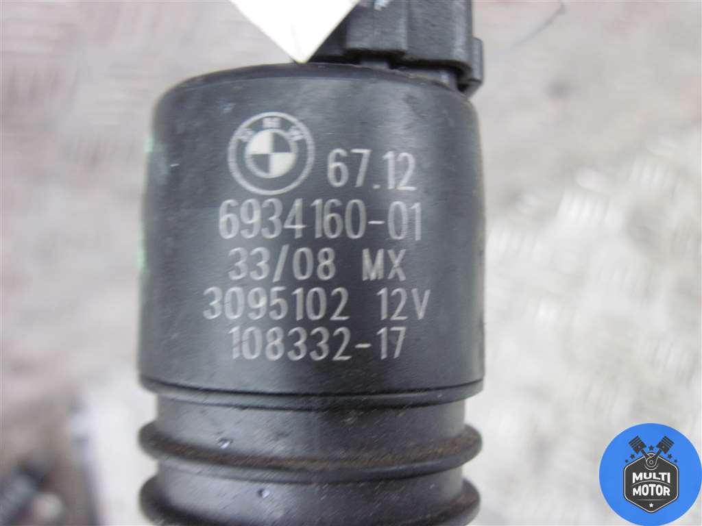 Насос (моторчик) омывателя стекла BMW X5 (E70 ) (2007-2013) 3.0 TD N57 D30 A - 235 Лс 2008 г. - фото 3 - id-p169167199