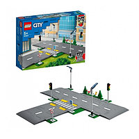 Конструктор LEGO 60304 Прямой и Т-образный перекрёсток Lego City Дорожные пластины