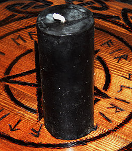Свеча черная восковая колонна Снятие Негатива
