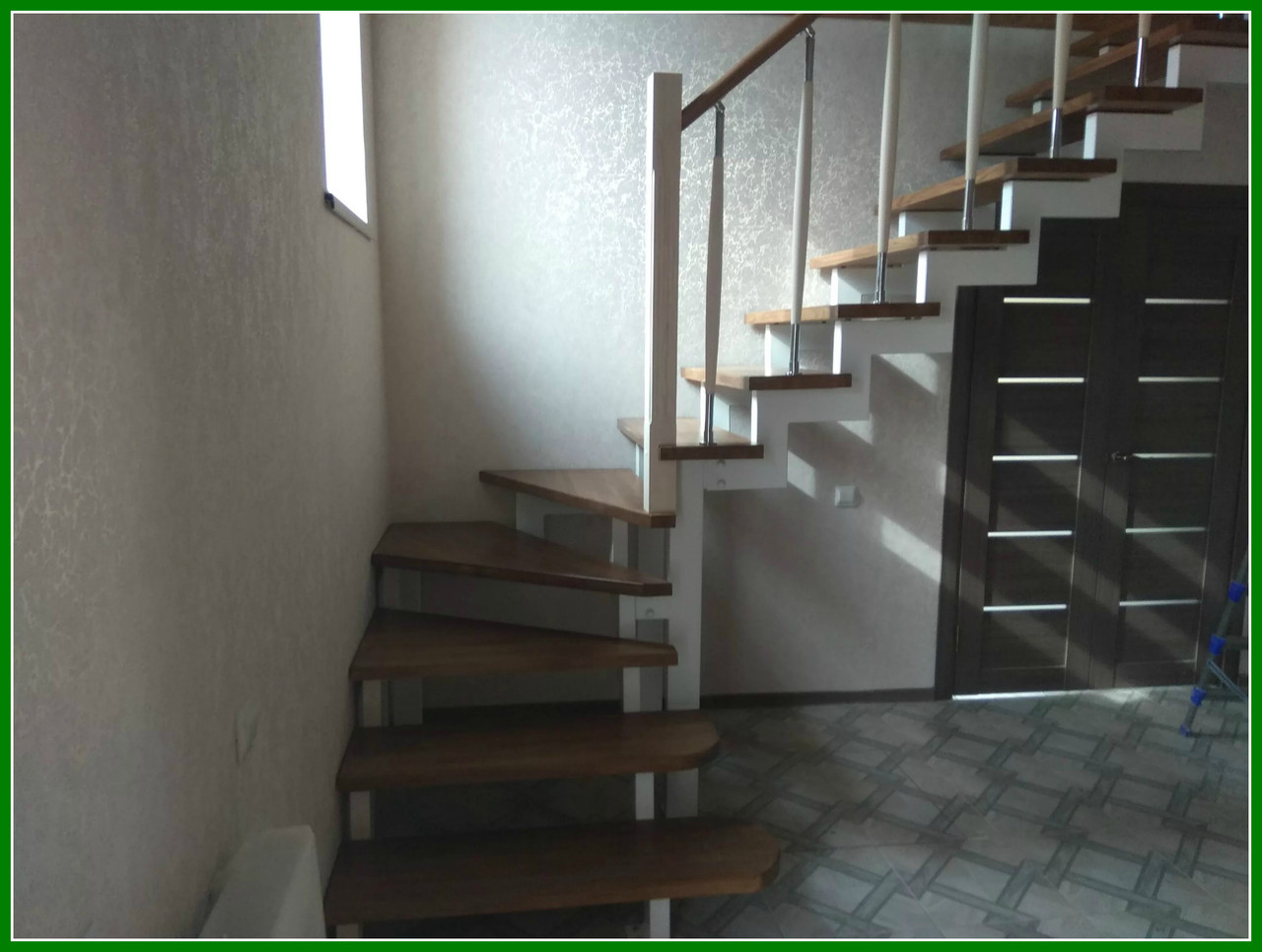 Каркас лестницы с поворотом модель 121 - фото 1 - id-p169389329