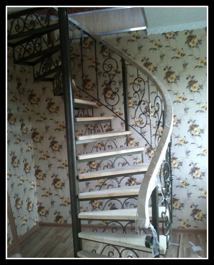 Винтовая лестница модель 3