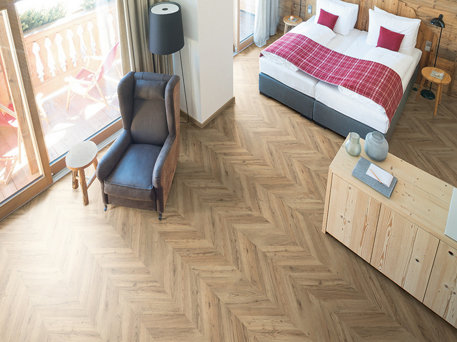 Ламинат Egger Flooring Kingsize Дуб Риллингтон тёмный - фото 1 - id-p69682585